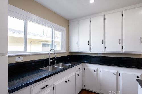 1431 Holly Ave, Colton CA  92324-2316 exterior