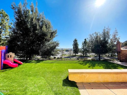 30448 Barcelona Rd, Santa Clarita, CA 91384-4727