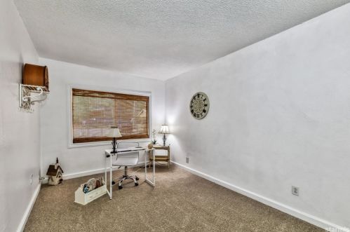 2902 Oakland Ave, South Lake Tahoe CA  96150-7843 exterior