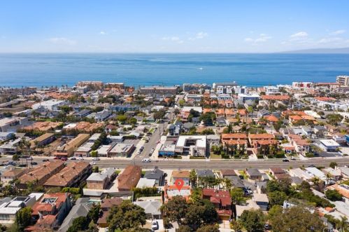 607 Gertruda Ave, Redondo Beach CA  90277-2132 exterior
