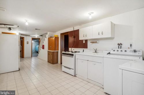 4 College Ave, Newtown Square, PA 19073-3308