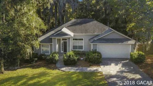 2233 41st Ln, Gainesville, FL 32608-8002