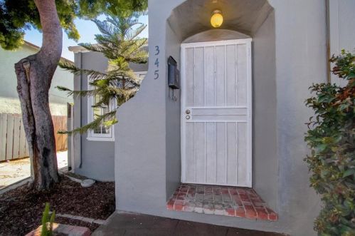 345 18th St, San Jose, CA 95116-2704