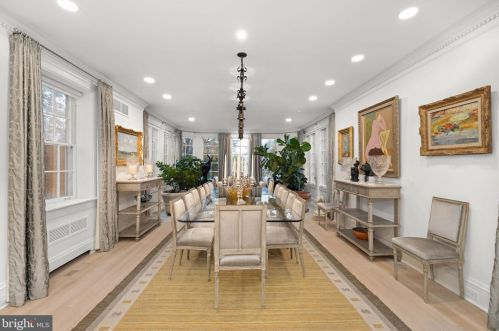 3210 R St, Washington DC  20024-3419 exterior