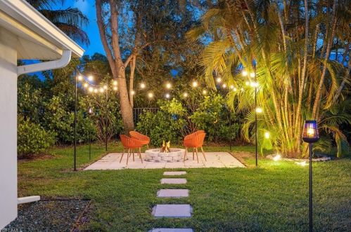 740 Orchid Dr, Naples FL  34102-5015 exterior