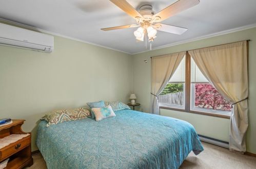 11 Pepper Bush Trl, South Kingstown RI  02874-2368 exterior