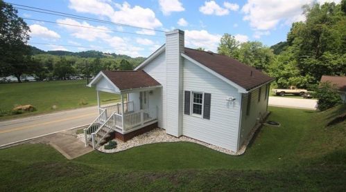 287 Naomi Rd, Fayette City, PA 15438-1003