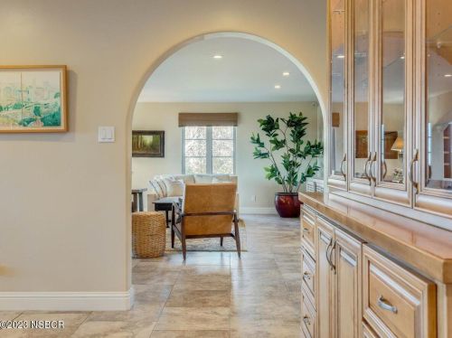 2114 Fallen Leaf Dr, Santa Maria CA  93455-5733 exterior