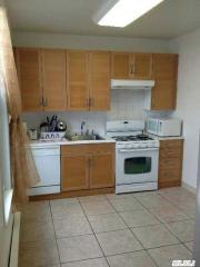 24504 Jericho Tpke, Floral Park NY  11001-3902 exterior