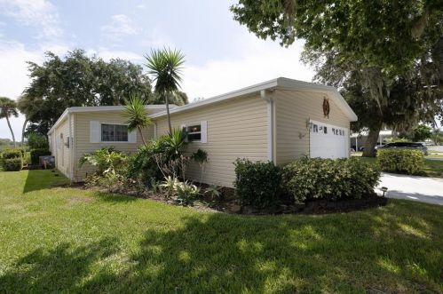 729 Navigators Way, Edgewater FL 32141-5924 exterior