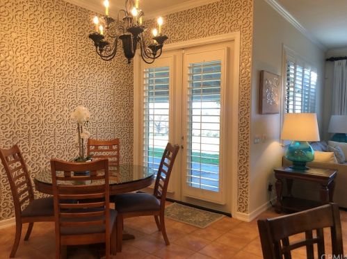 17430 7 Spg Way, Riverside CA 92504-9454 exterior