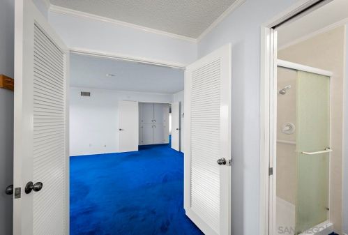 6675 Edmonton Ave, San Diego CA 92122-2518 exterior