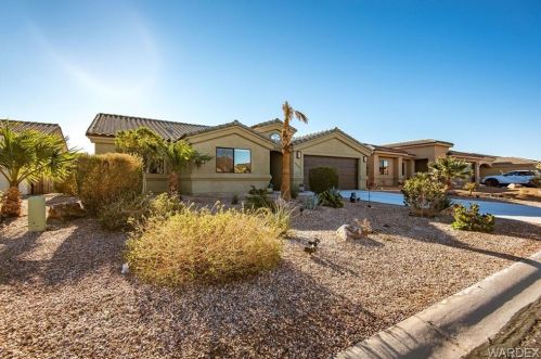 6266 Vista Laguna Dr, Bullhead City, AZ 86426-7043