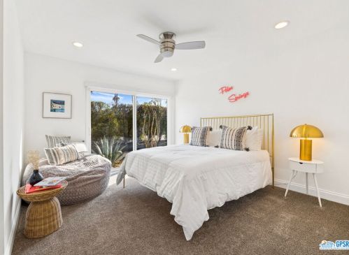 1840 Sandcliff Rd, Palm Springs CA  92264-4844 exterior