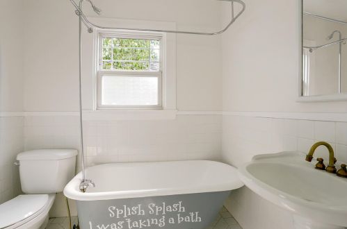 632 L St, Rio Linda CA  95673-3443 exterior