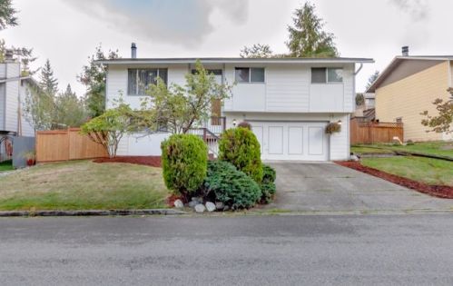 12617 231st St, Kent, WA 98031-3644