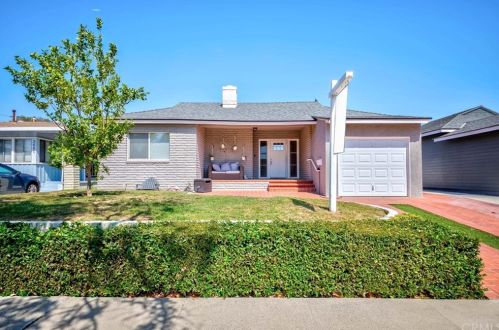 3650 Conquista Ave, Long Beach, CA 90808-2808