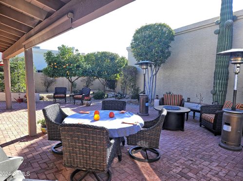10543 Carol Ave, Scottsdale, AZ 85258-6074
