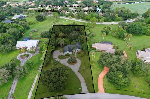 2232 Racquet Club Dr, Palm City, FL 34990-2607