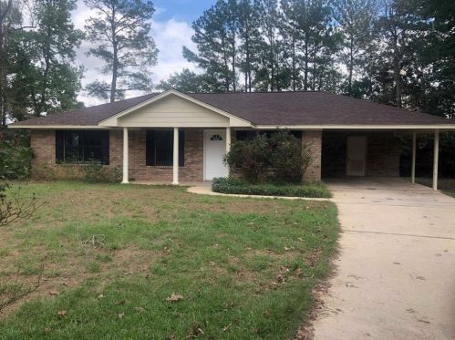 7 Mace St, Conroe TX  77303-1767 exterior