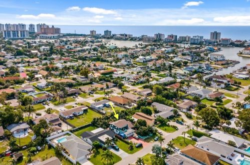 536 102nd Ave, Naples, FL 34108-3209