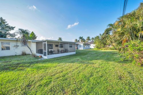 3133 Pruitt Rd, Fort Pierce FL  34952-5910 exterior