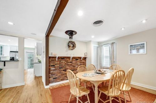 12 Sperry St, Milford CT  06460-7938 exterior