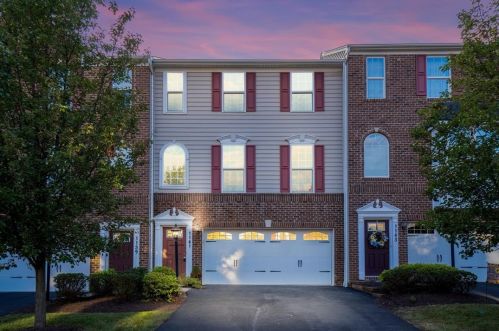 1141 Bayberry Dr, Canonsburg, PA 15317-4971