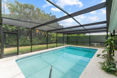 3575 Maria Theresa Ave, West Palm Beach, FL 33406-6520