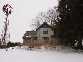 5521 Box Elder Rd, Marshall, WI 53559-9769