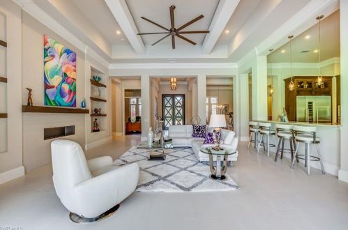 4257 Deephaven Ln, Naples FL 34119-8616 exterior