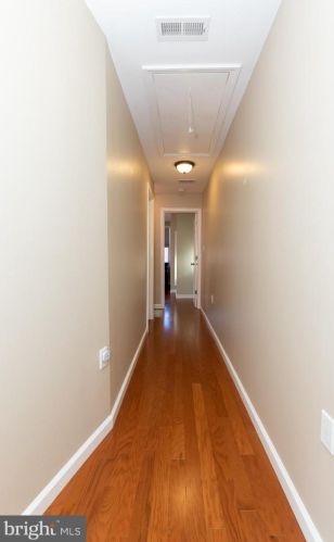 25 Maple Ave, Yardley PA 19067-6642 exterior