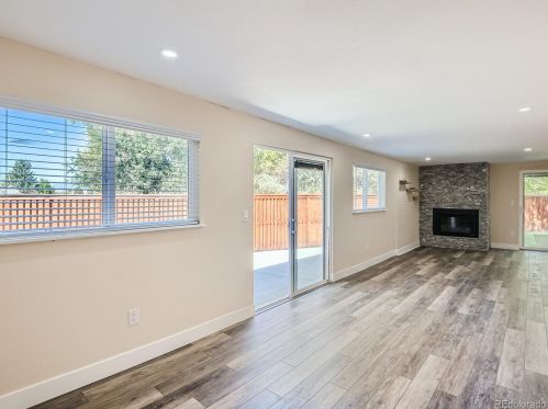 8471 Circle Dr, Westminster CO 80031-3732 exterior