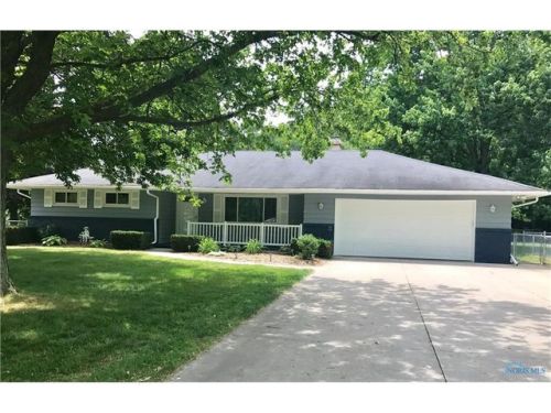 9011 Garden Rd, Maumee, OH 43537-9751