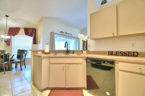 2797 Hickory Ridge Dr, Lakeland FL  33813-5854 exterior