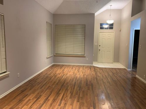 10104 Burgundy Dr, Frisco, TX 75035-6155