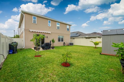 5930 Pine Trail Cir, Port Saint Lucie FL  34983 exterior