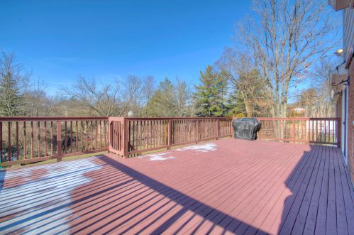 989 Villa Dr, Covington KY  41017-3774 exterior