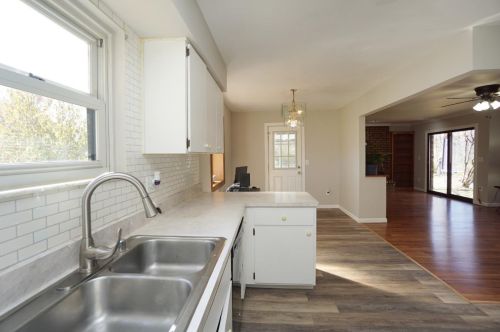 2 Kelly Ln, Milford OH  exterior