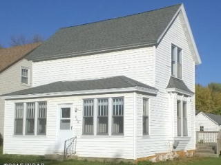 369 2nd Ave, Walters MN  56097-1046 exterior
