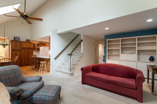 34 Atherton Ln, Amherst NH  03031-3066 exterior