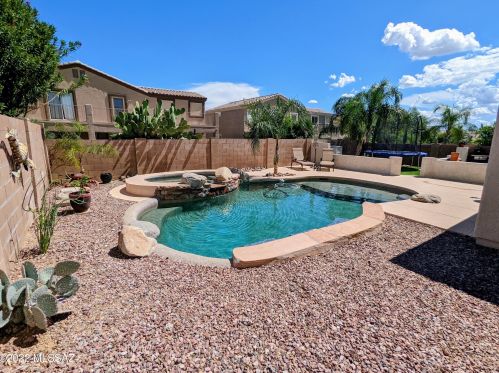 339 Klinger Canyon Dr, Tucson, AZ 85755-1778