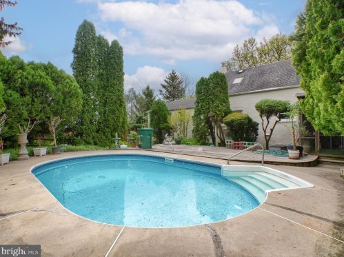 120 Zieglerville Rd, Collegeville PA  19473-2214 exterior