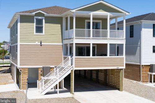 486 Market St, Lewes DE  19958-1125 exterior