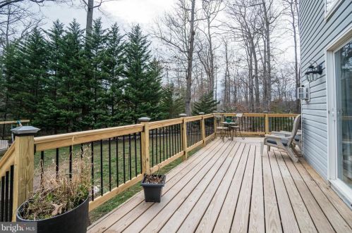 108 Monticello Cir, Locust Grove VA 22508-5151 exterior