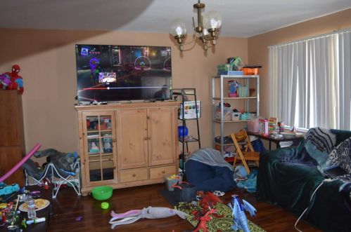 108 Catron Dr, Oakland CA 94603-3655 exterior