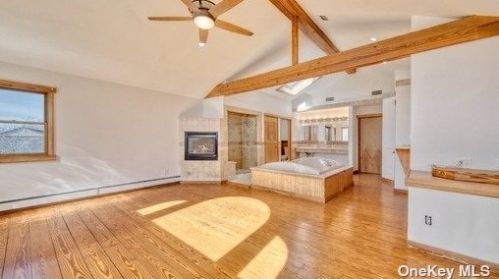 69 Granada Cir, Mount Sinai NY  11766-2810 exterior