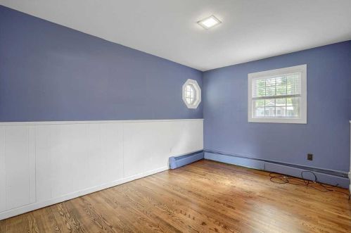 3 Alvin Ct, Poughkeepsie NY  12603-6126 exterior