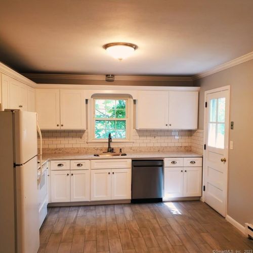 50 River St, New Canaan CT  06840-4231 exterior