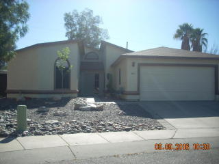 2711 Kewanee St, Tucson, AZ 85742-9683